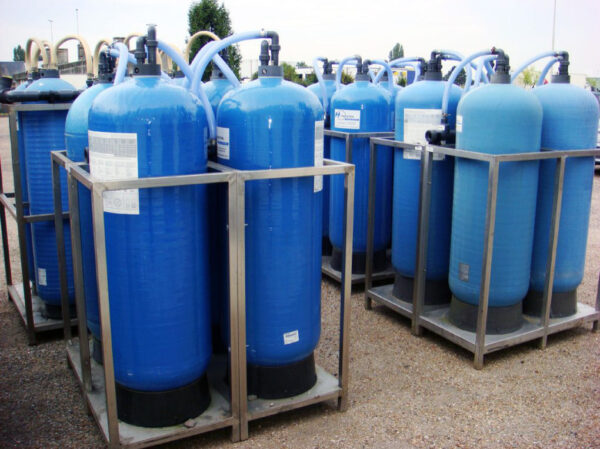 H2O-resins-600x449