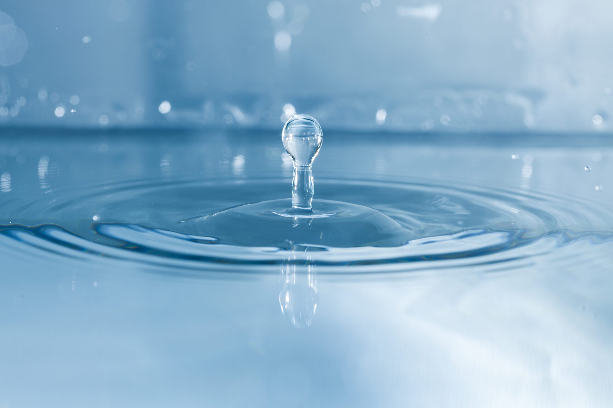 background-water-drop-falling
